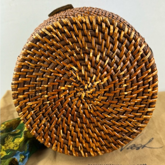 Patricia Nash 10th Anniversary Rare Yellow Wicker Basket Mirror Crossbody Purse. - Picture 13 of 16